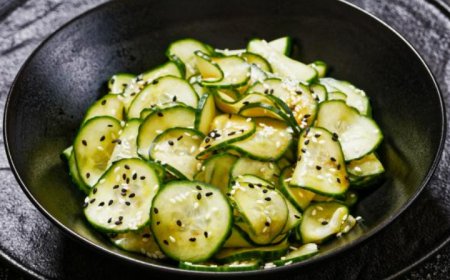 Sunomono (salada de pepino japonesa)