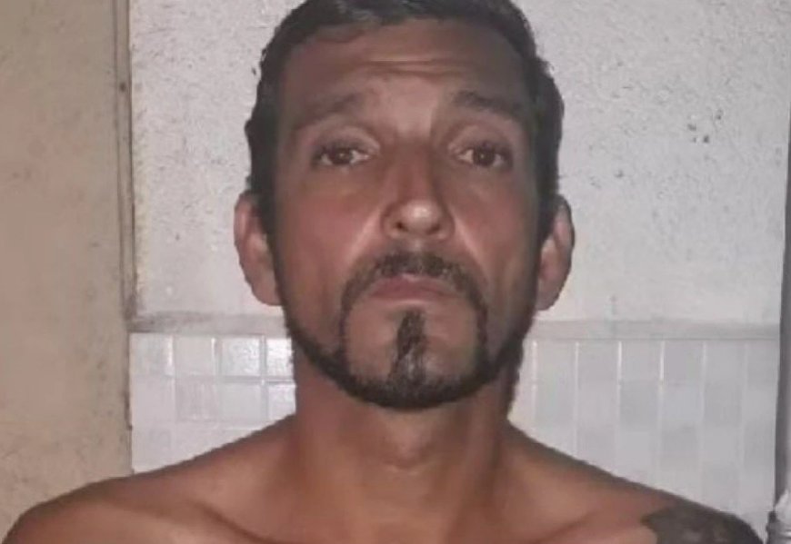 Adolescente mata morador de rua a facadas em Poços de Caldas e posta fotos do crime nas redes sociais