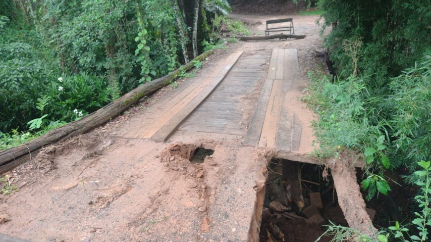 Chuvas intensas provocam danos em estradas rurais de Andradas